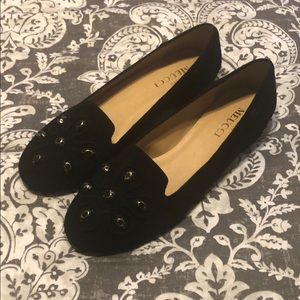 Women’s flats